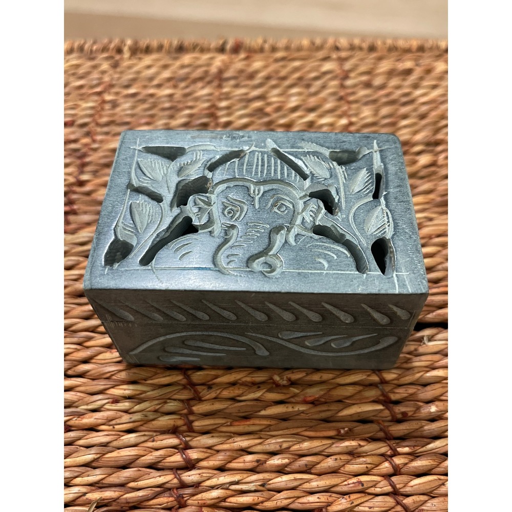 Vtg Indian Soapstone Box Hand Carved Lord Ganesha Trinket Jewelry Box Boho